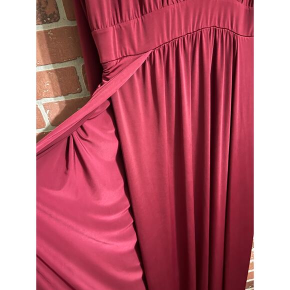 Fashion Nova Elegant Burgundy Long Sleeve Faux Wrap V-Neck Dress NWT - Picture 3 of 7